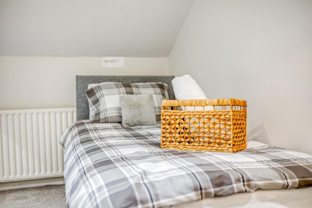 Charming City Home, Beside The Serene Ormeau Park ベルファスト エクステリア 写真